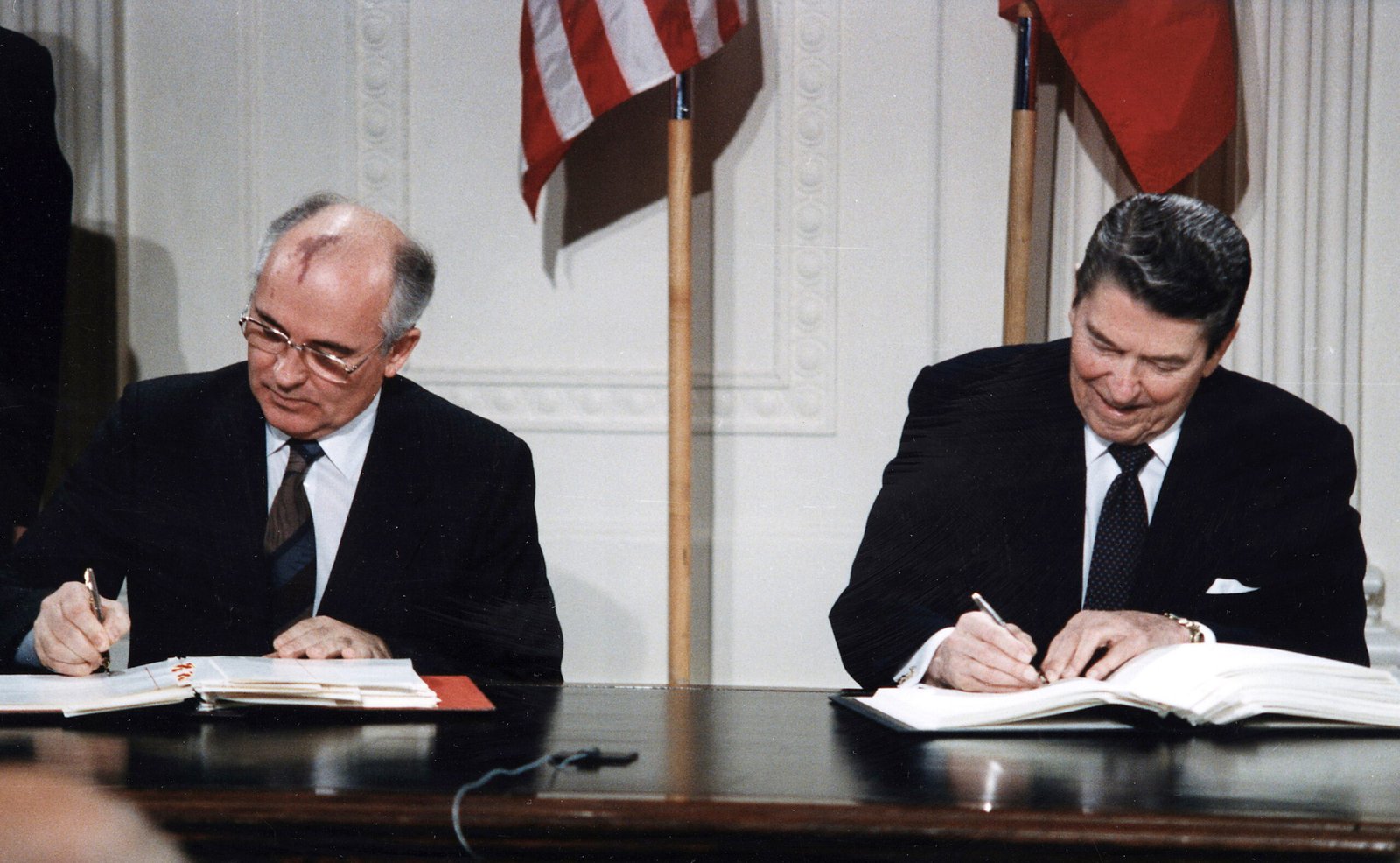 The INF Treaty – A Cold War Thaw That Didn’t Last - World History Lab